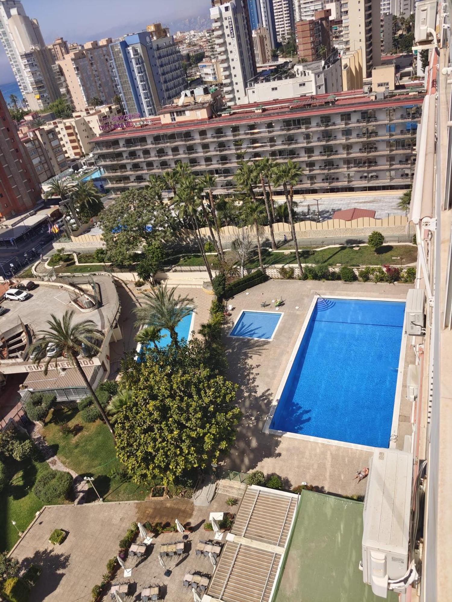 Apartamentos Cervantes Benidorm Exterior photo